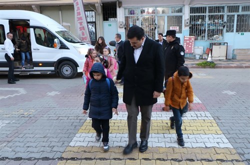 ✅ GÜVENLİ YARINLAR İÇİN "TRAFİKTE FARKINDALIK UYGULAMASI" GERÇEKLEŞTİRİLDİ.